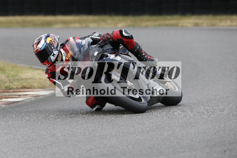 /32 07.07.2025 Plüss Moto Sport ADR/Freies Fahren/88